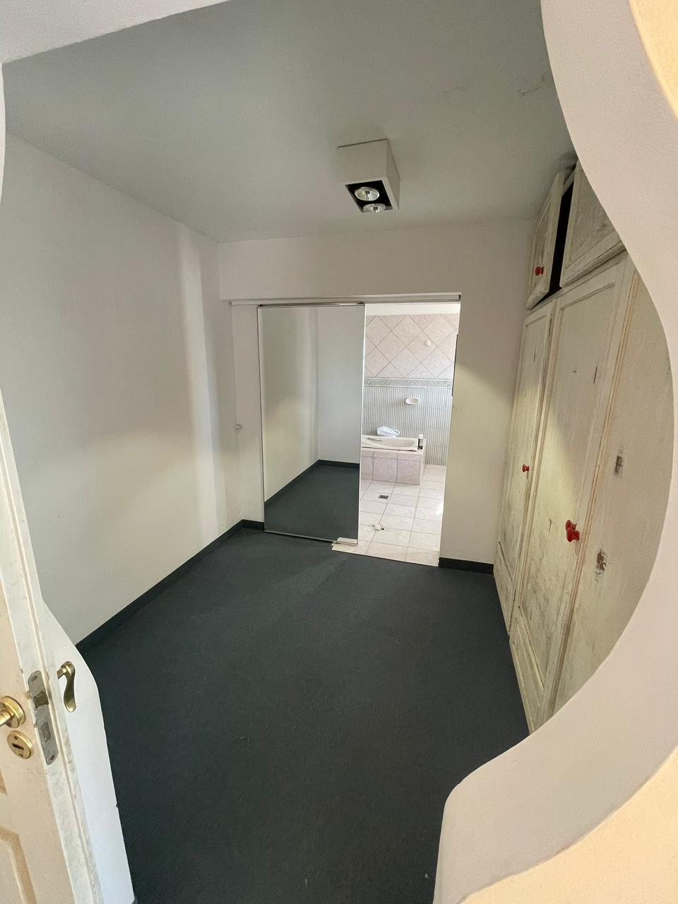 Imagen de la propiedad CASA EN VENTA - COLINA DEL GOLF
