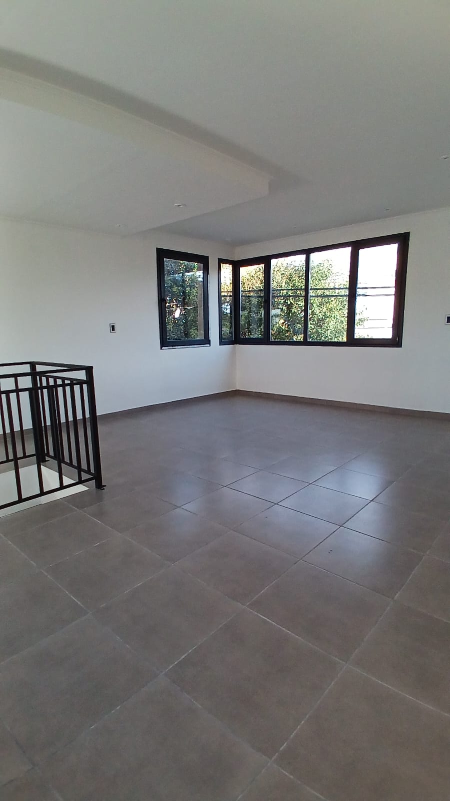 Imagen de la propiedad CASA EN VENTA 3 DORMITORIOS 