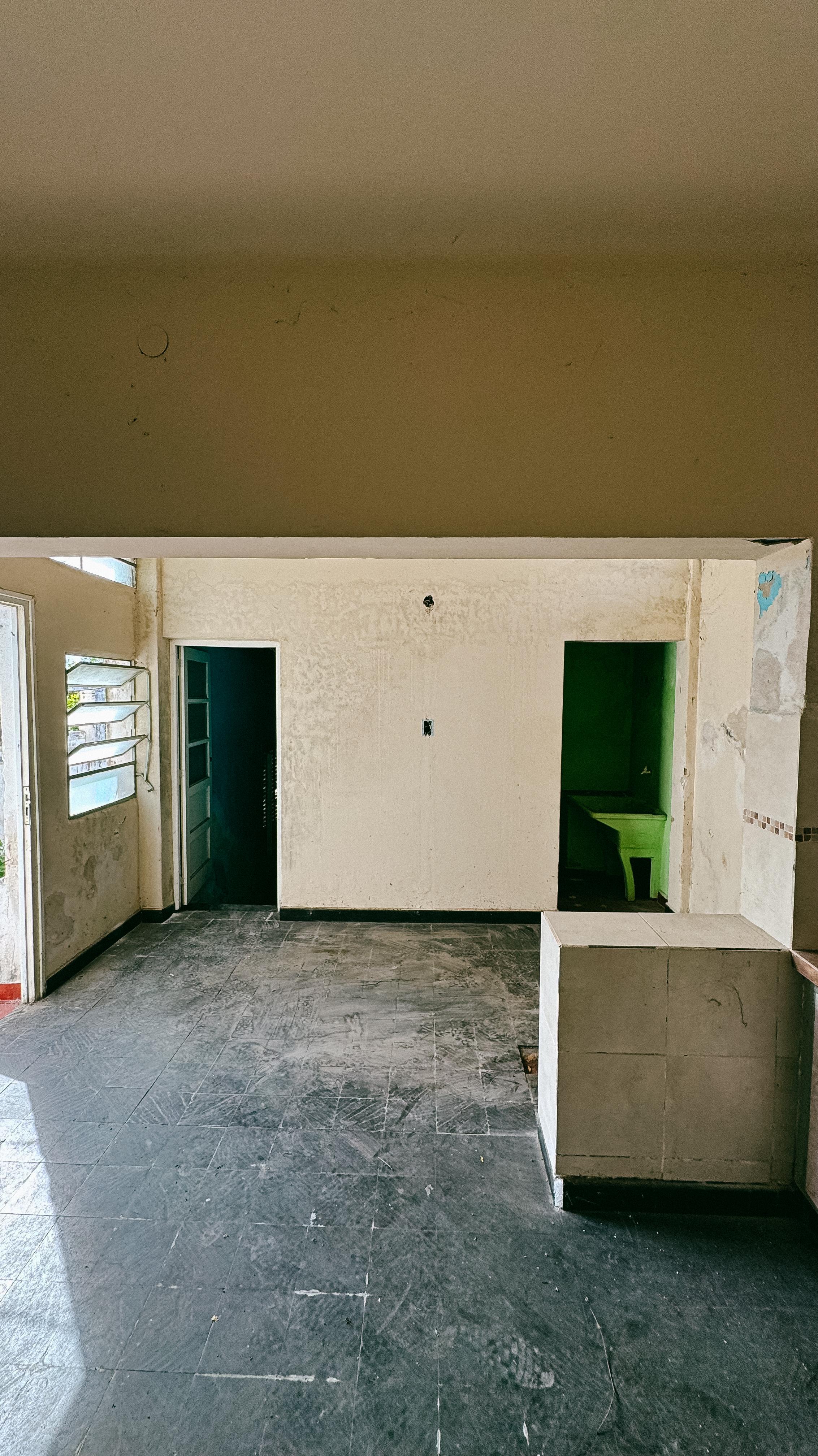 Imagen de la propiedad CASA CON DOBLE ACCESO + GALPON A LA VENTA