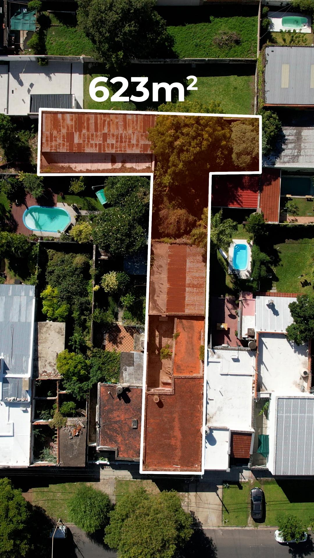 Imagen de la propiedad CASA CON DOBLE ACCESO + GALPON A LA VENTA