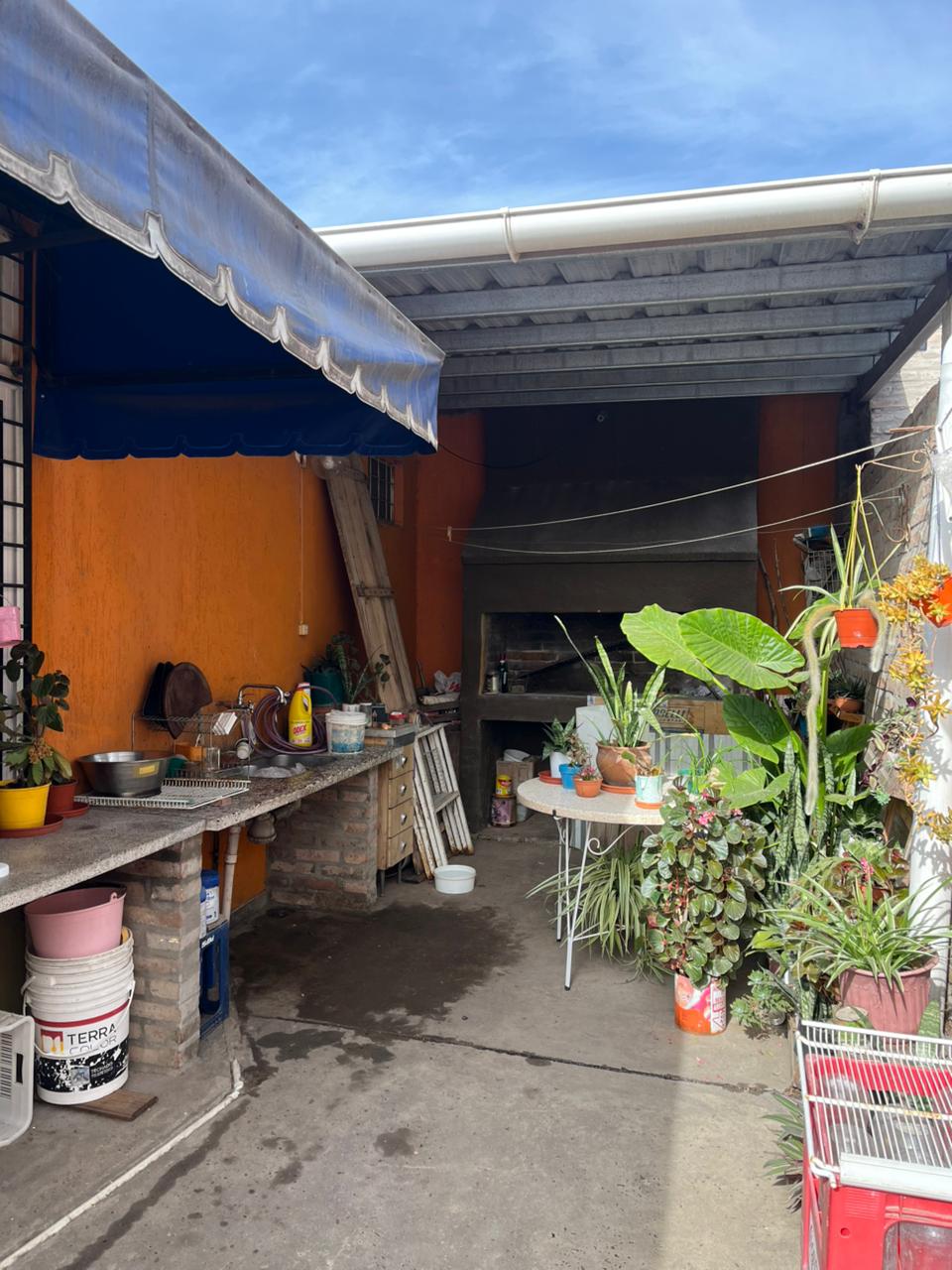 Imagen de la propiedad CASA + LOCAL COMERCIAL EN VENTA