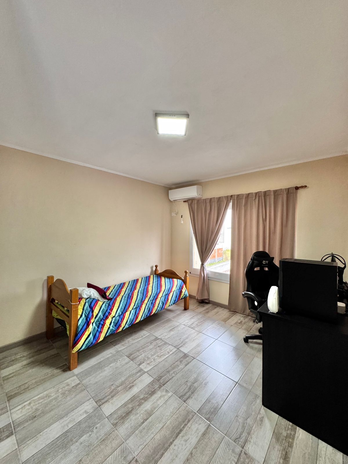 Imagen de la propiedad CASA EN VENTA - ACCESO NORTE