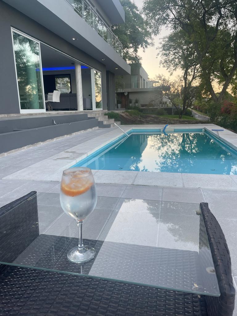 Imagen de la propiedad CASA PUERTO URQUIZA