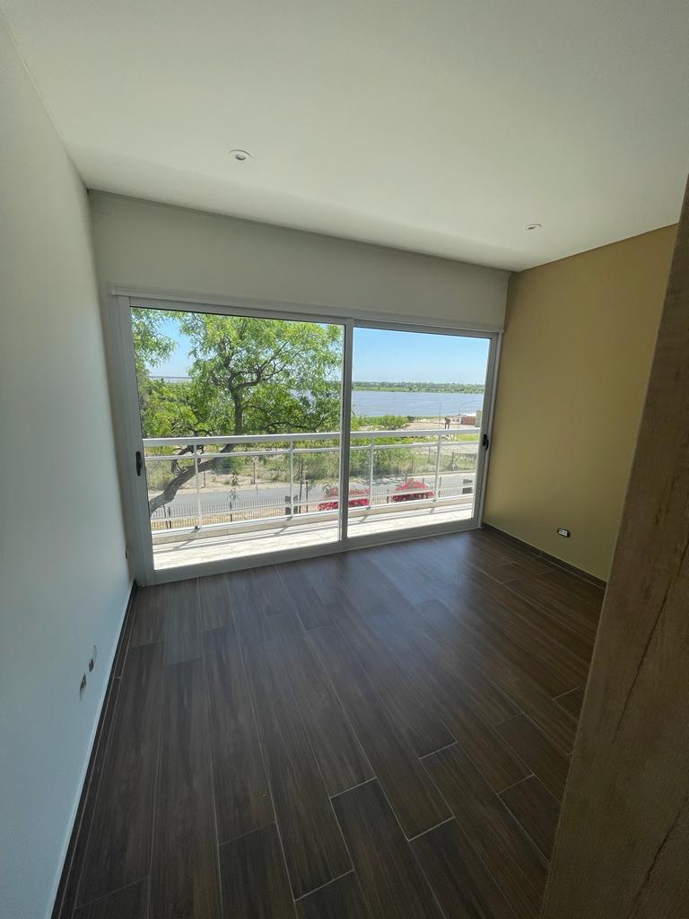 Imagen de la propiedad CASA PUERTO URQUIZA