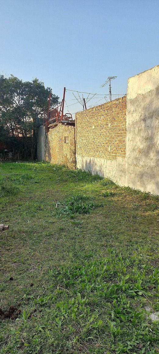 Imagen de la propiedad VENTA CASA A REFACCIONAR