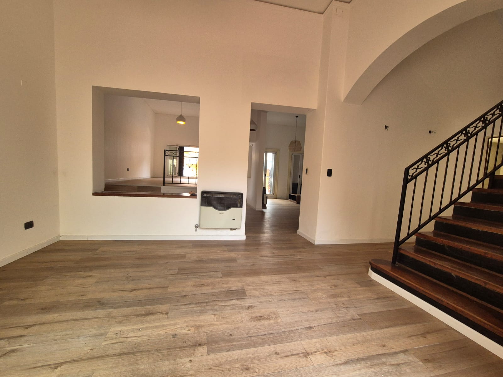 Imagen de la propiedad CASA PREMIUN EN VENTA